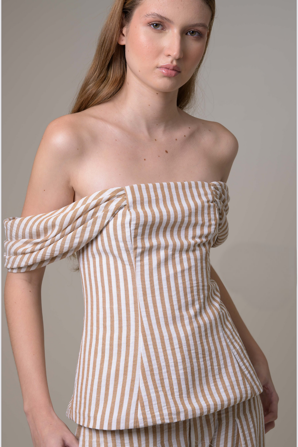 Elisse Top