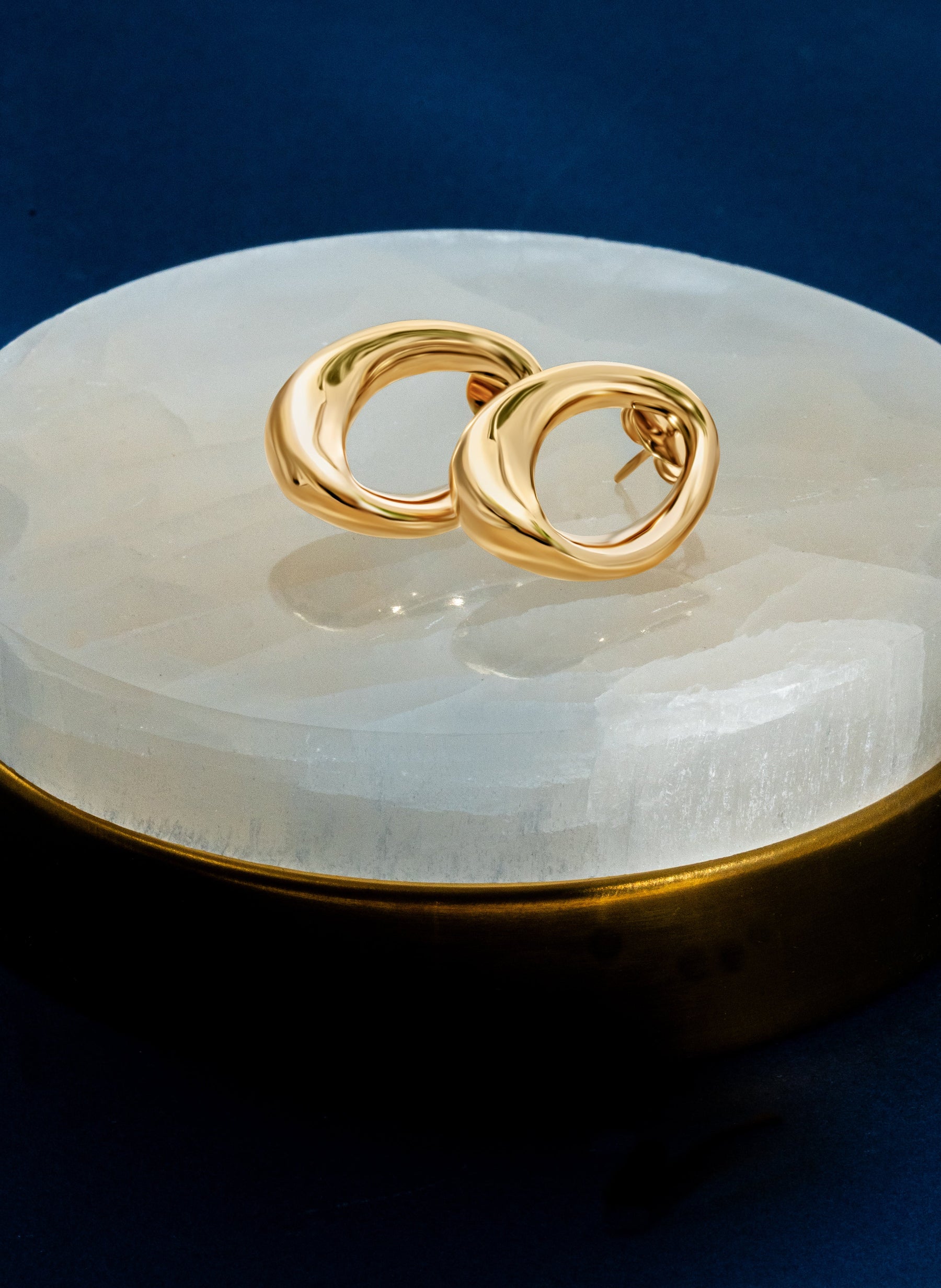 Kate Abstract Oval Earrings